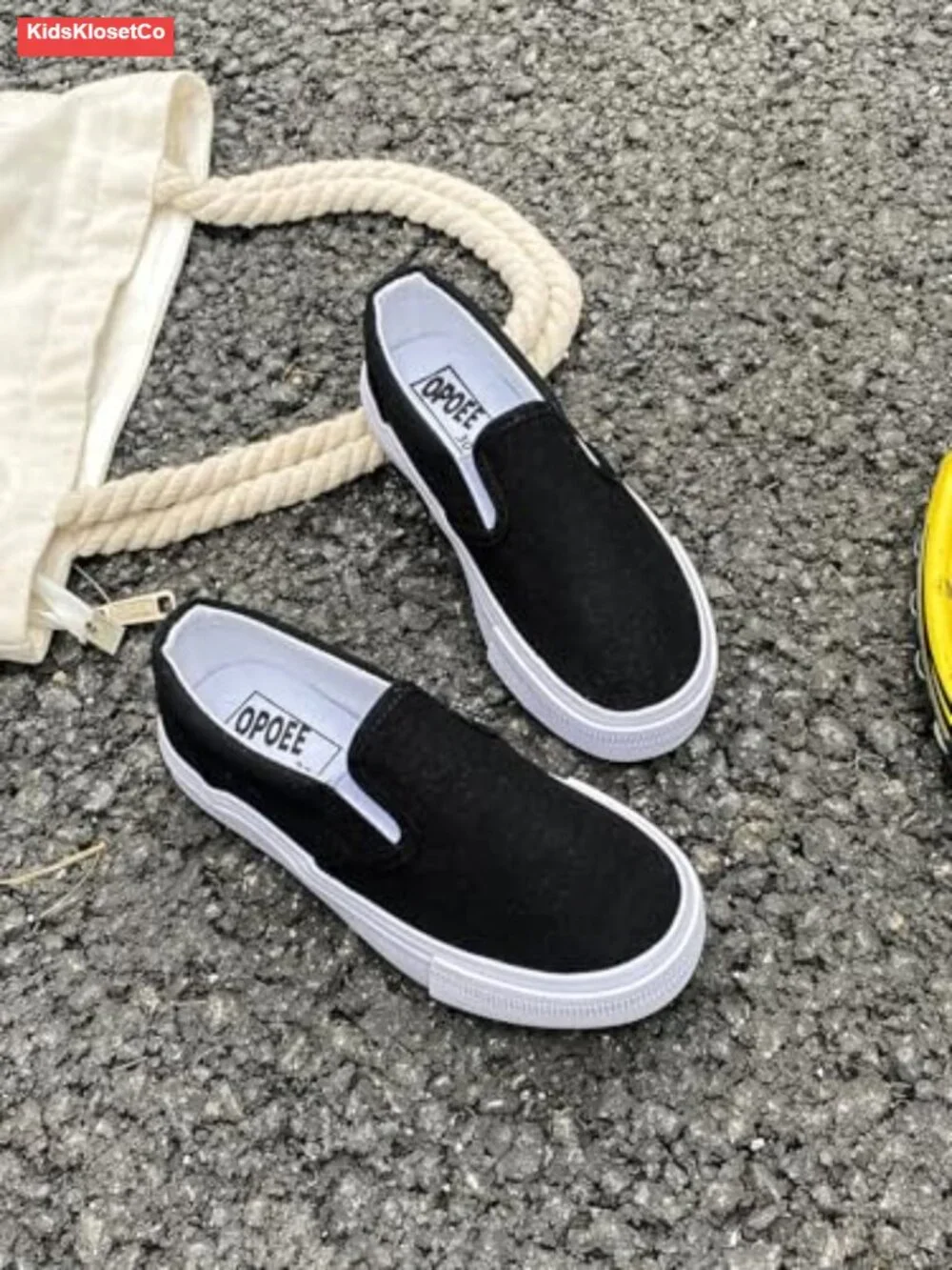Kids Canvas Slip-On Sneakers Breathable Low Top Boys Girls